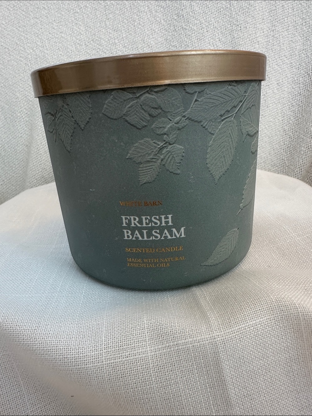 White Barn-Bath and Body Works 3 wick in Fresh Balsam NWT